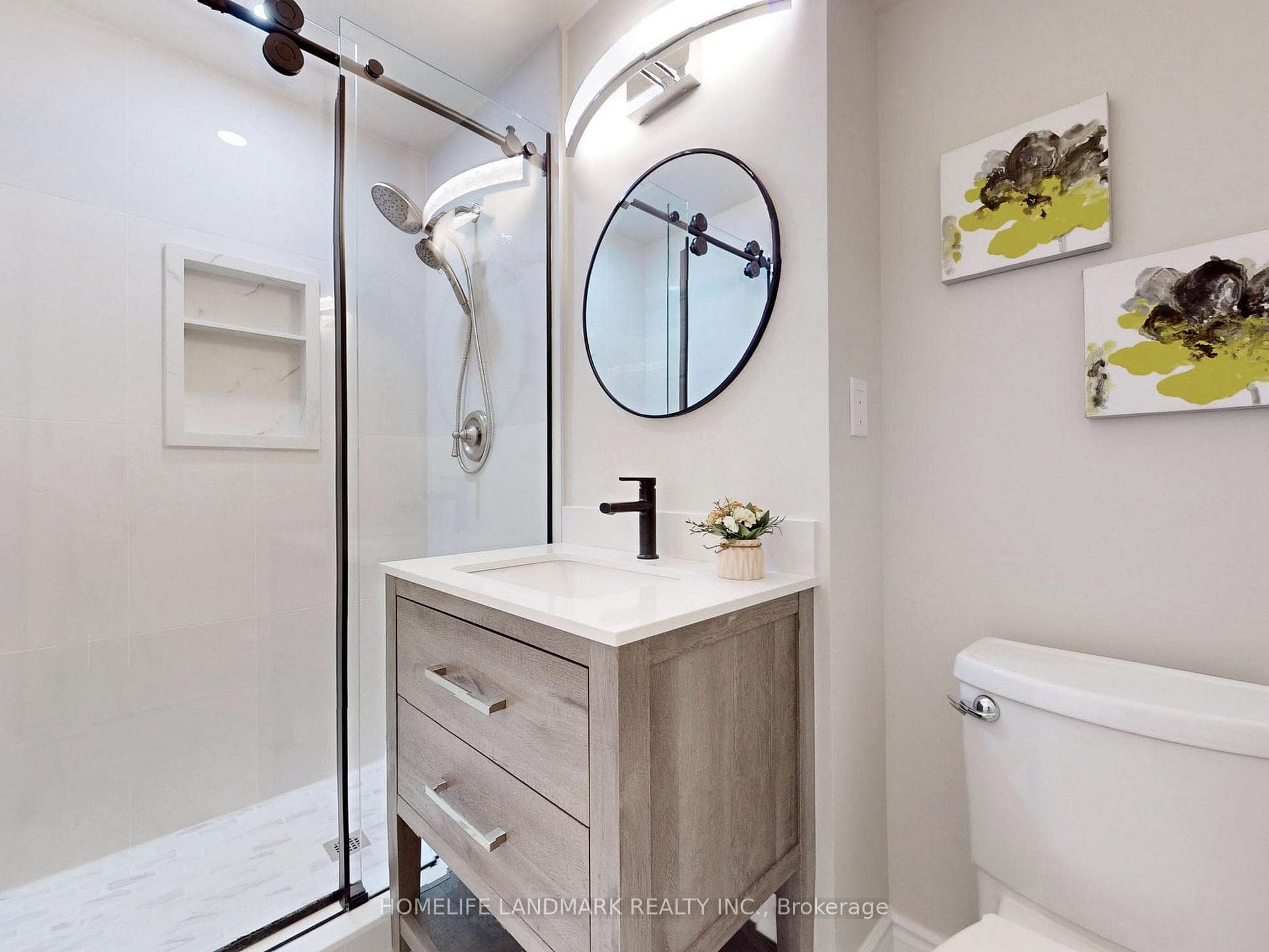 4 Hyde Park Drive photo 28