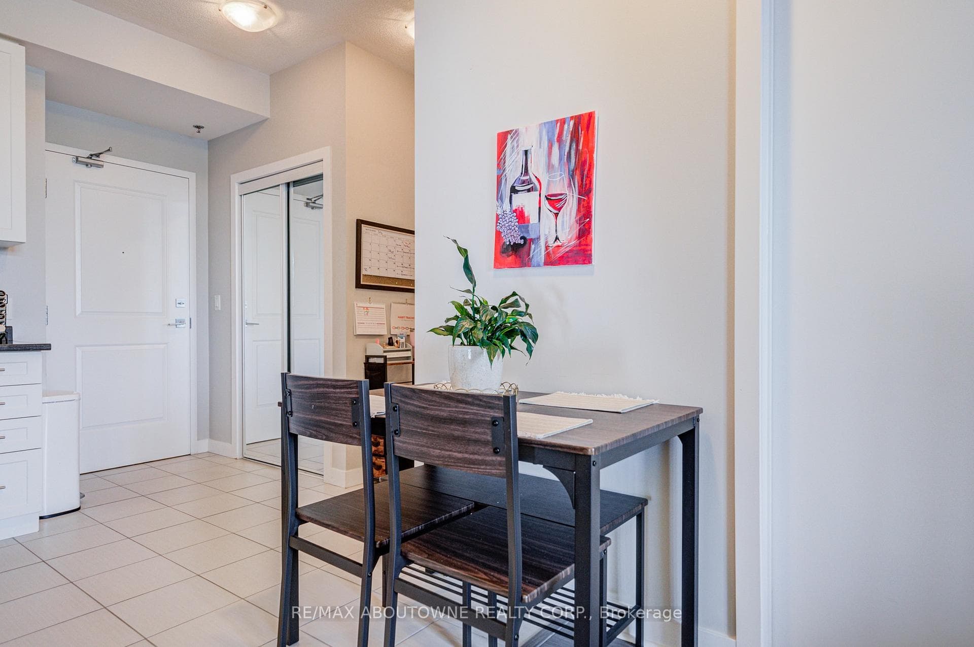 2490 Old Bronte Road Unit 219 photo 15