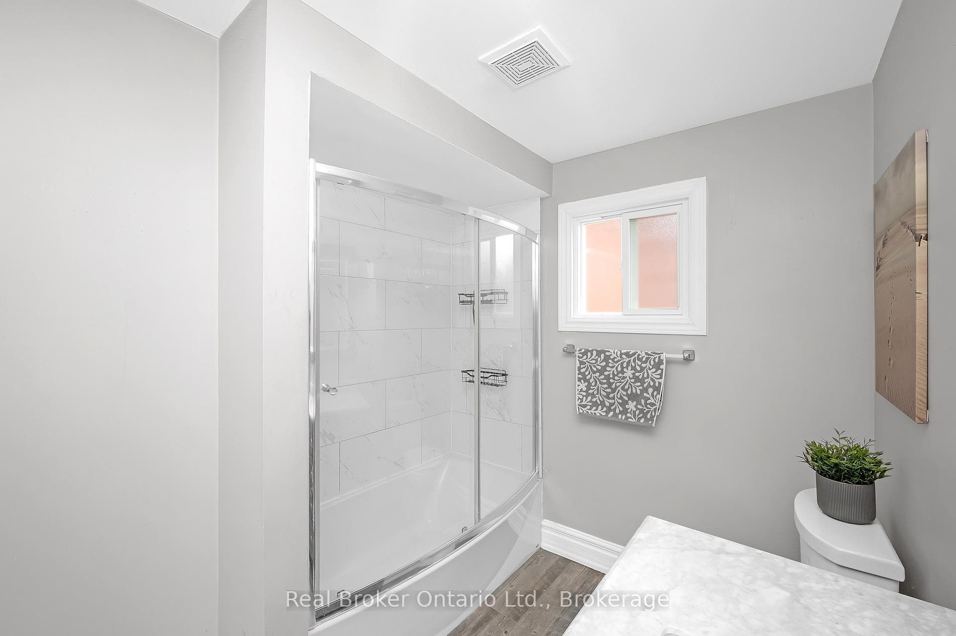 353 Macintosh Drive photo 25