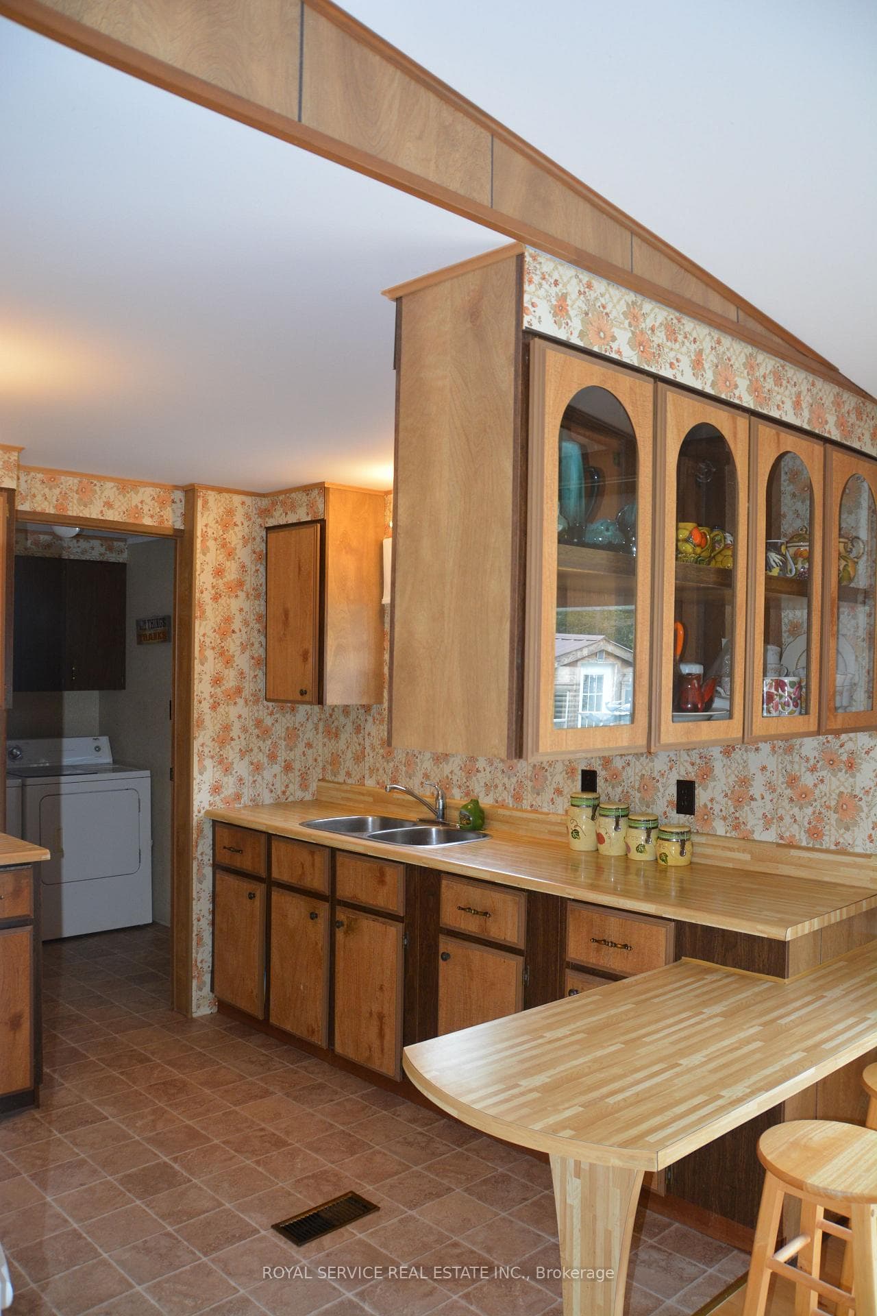 1087 Seventh Lane photo 13