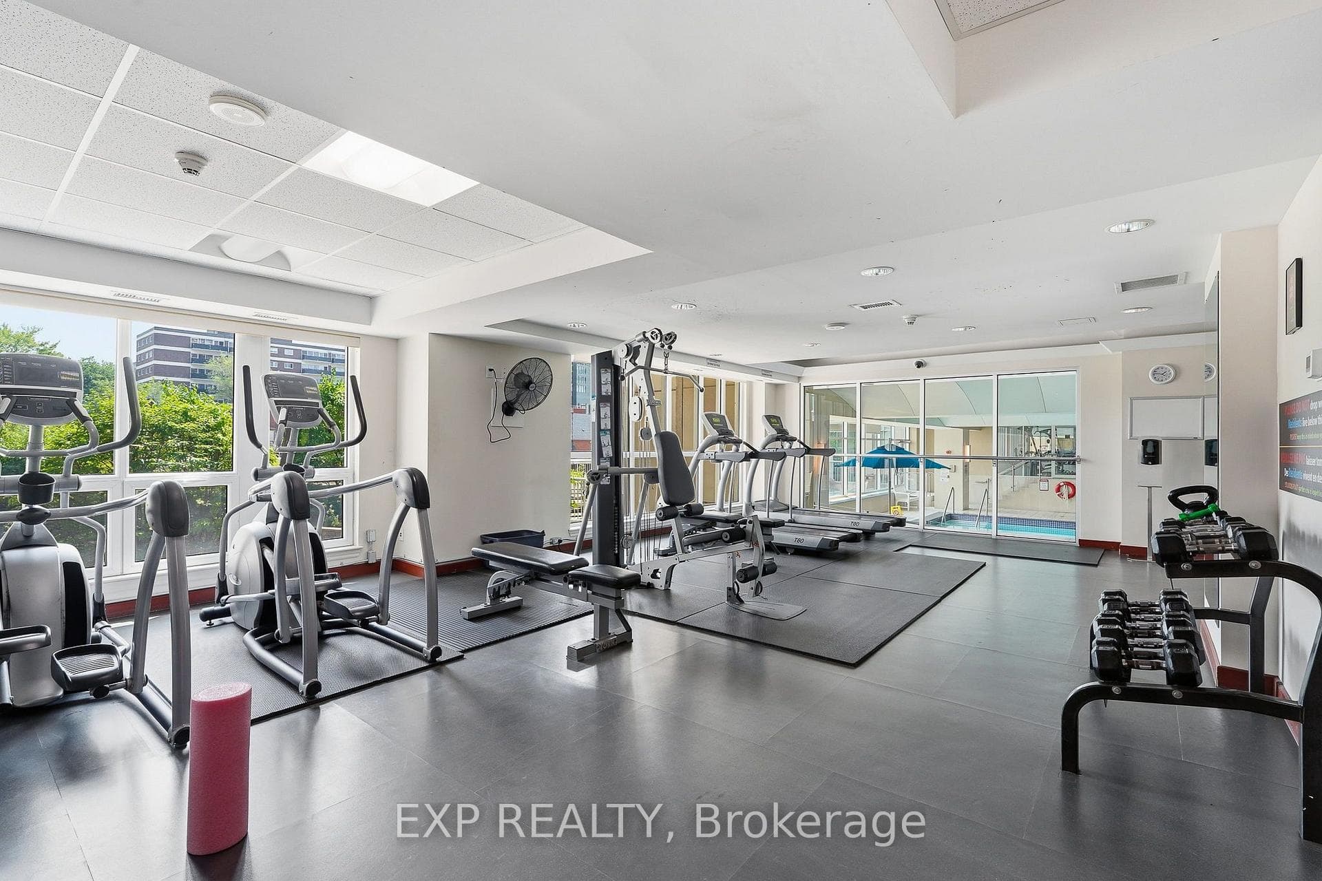 234 Rideau Street Unit 304 photo 11