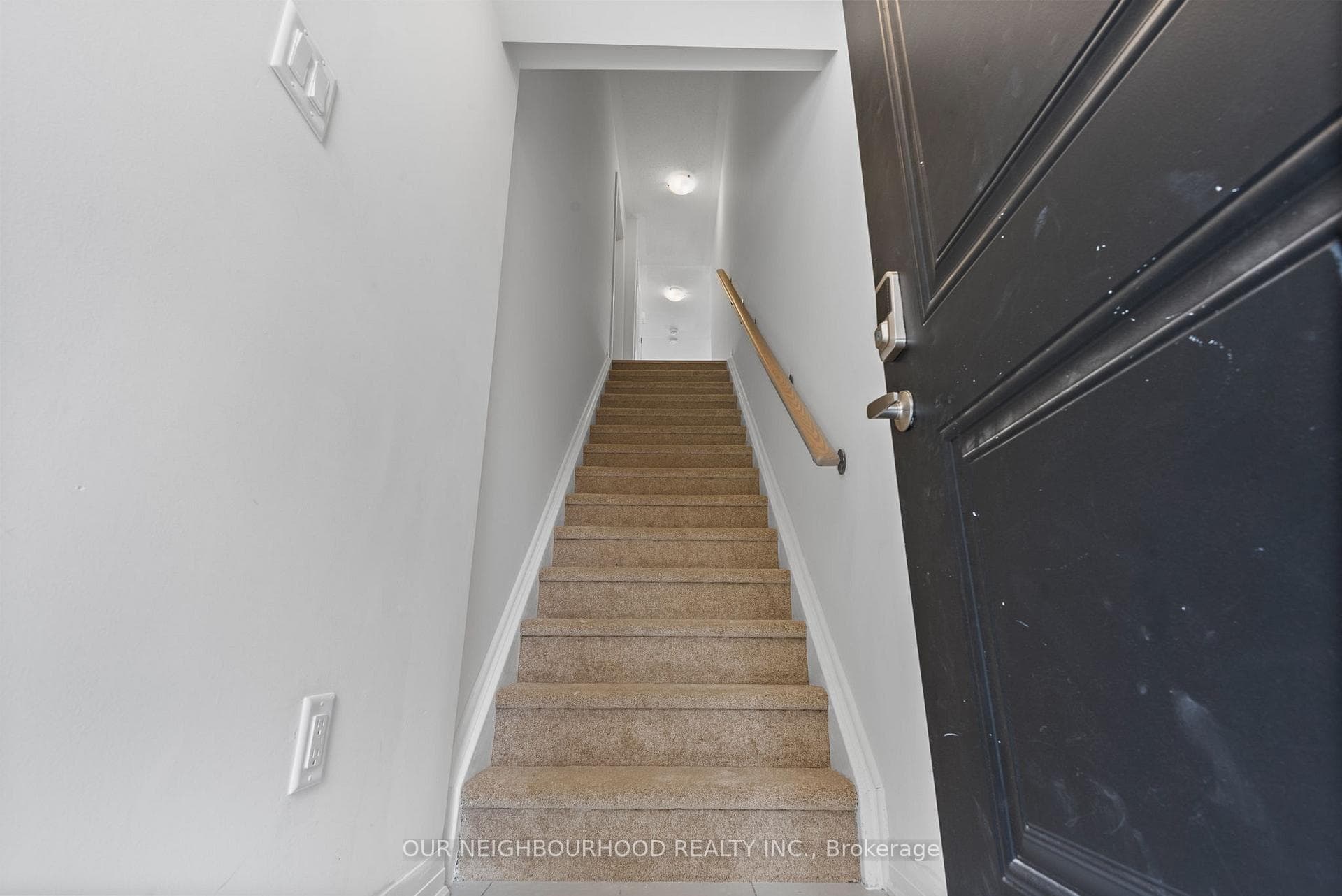 15 Lookout Drive Unit D photo 6