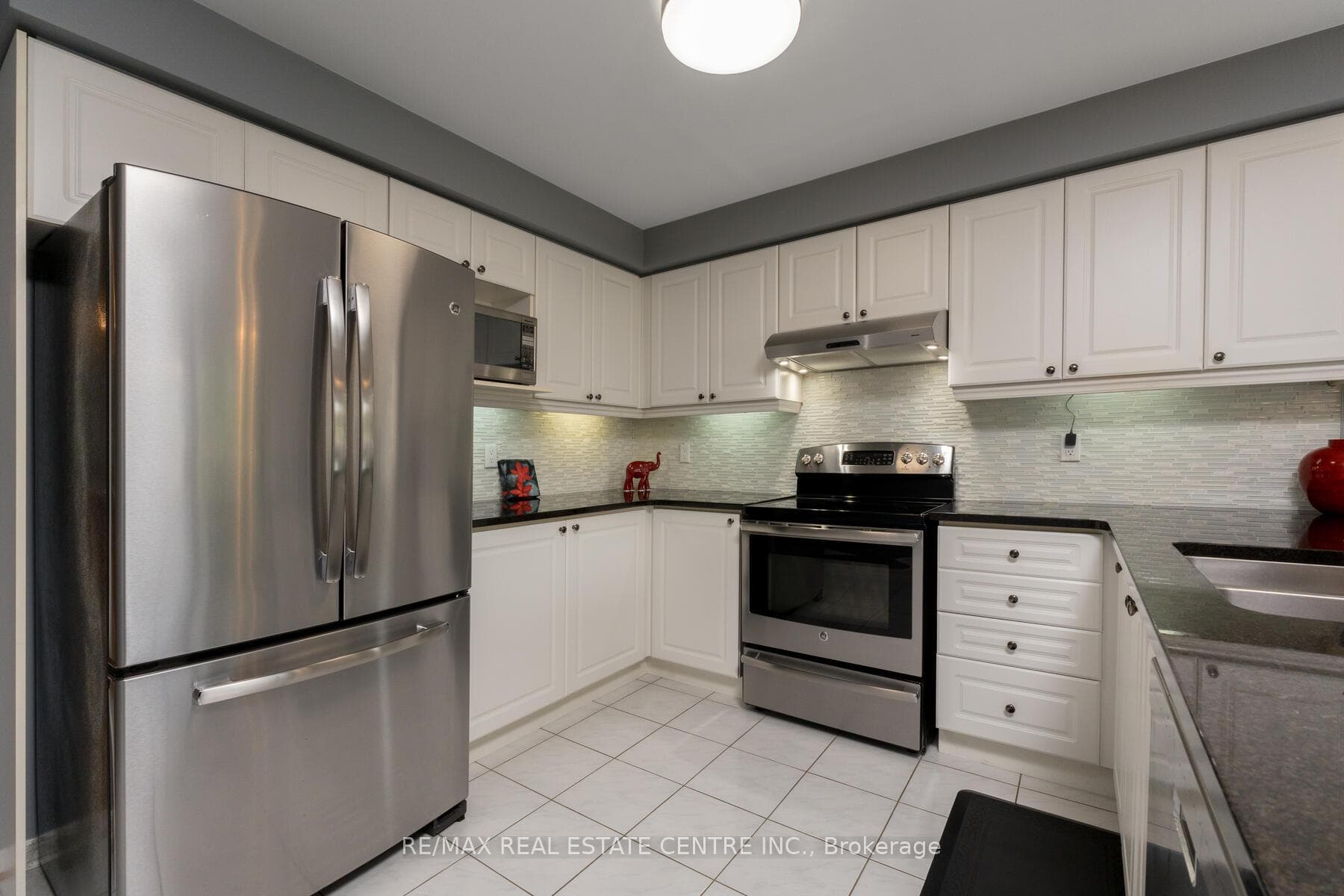 14247 ARGYLL Road photo 13