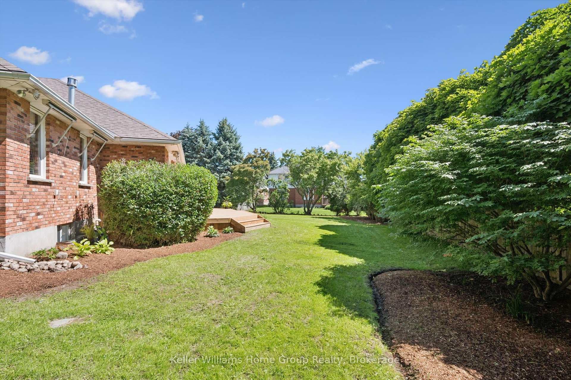 22 Lyle Place photo 45