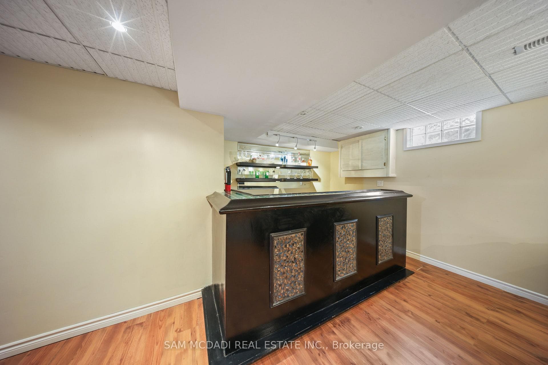 8 Nomad Court photo 27