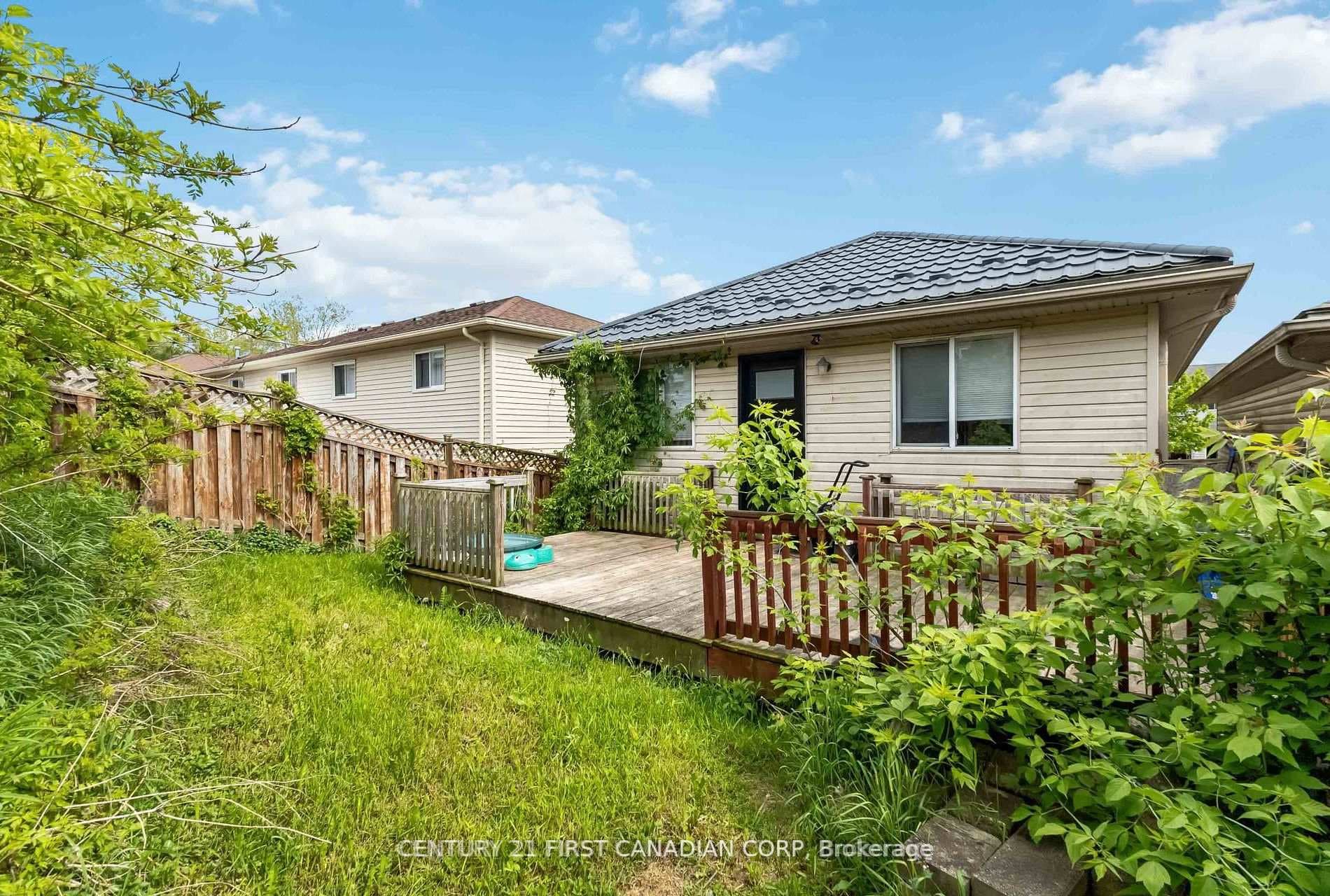 61 TANNER Drive photo 28