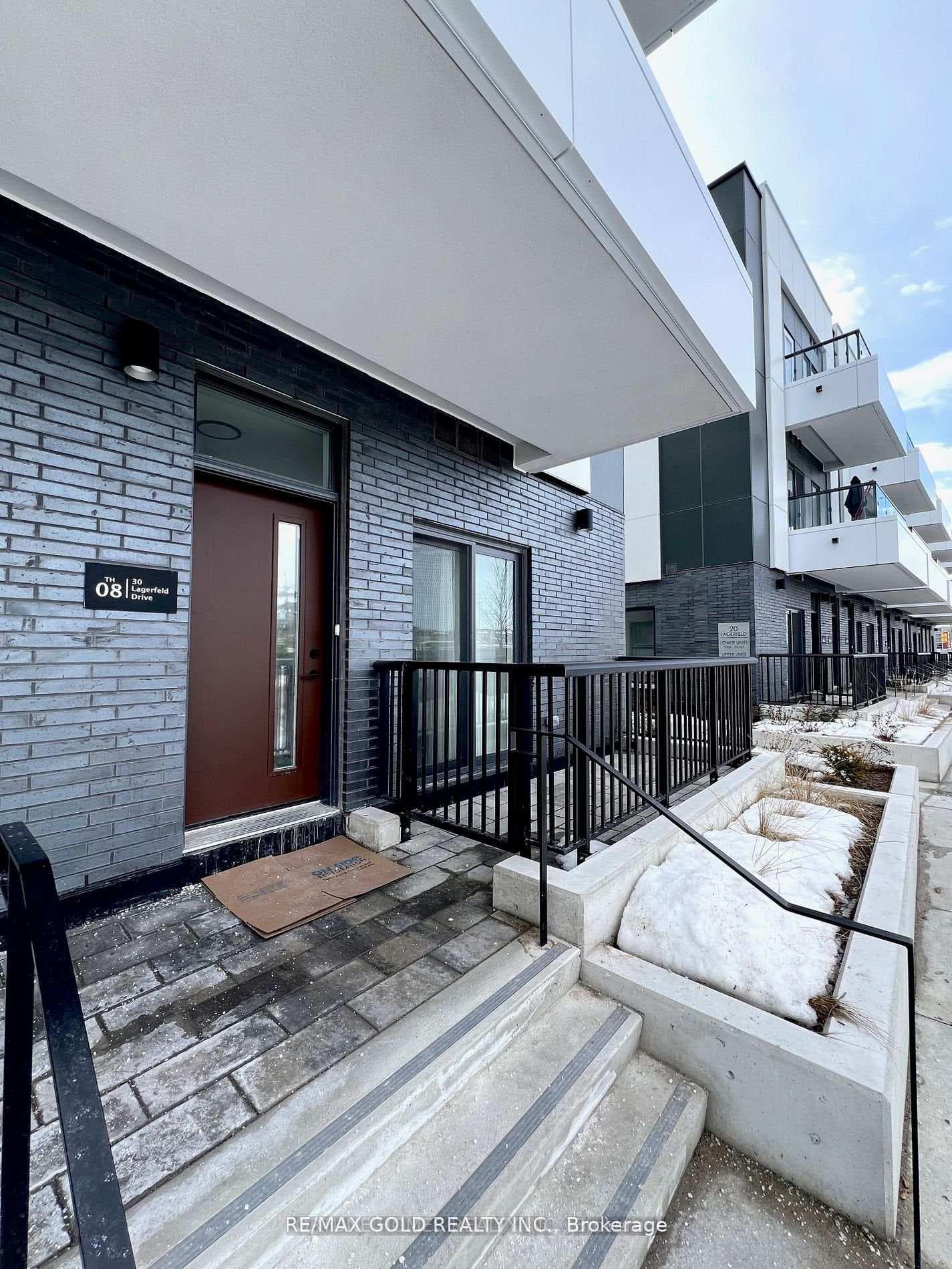 30 Lagerfeld Drive Unit 8 photo 2