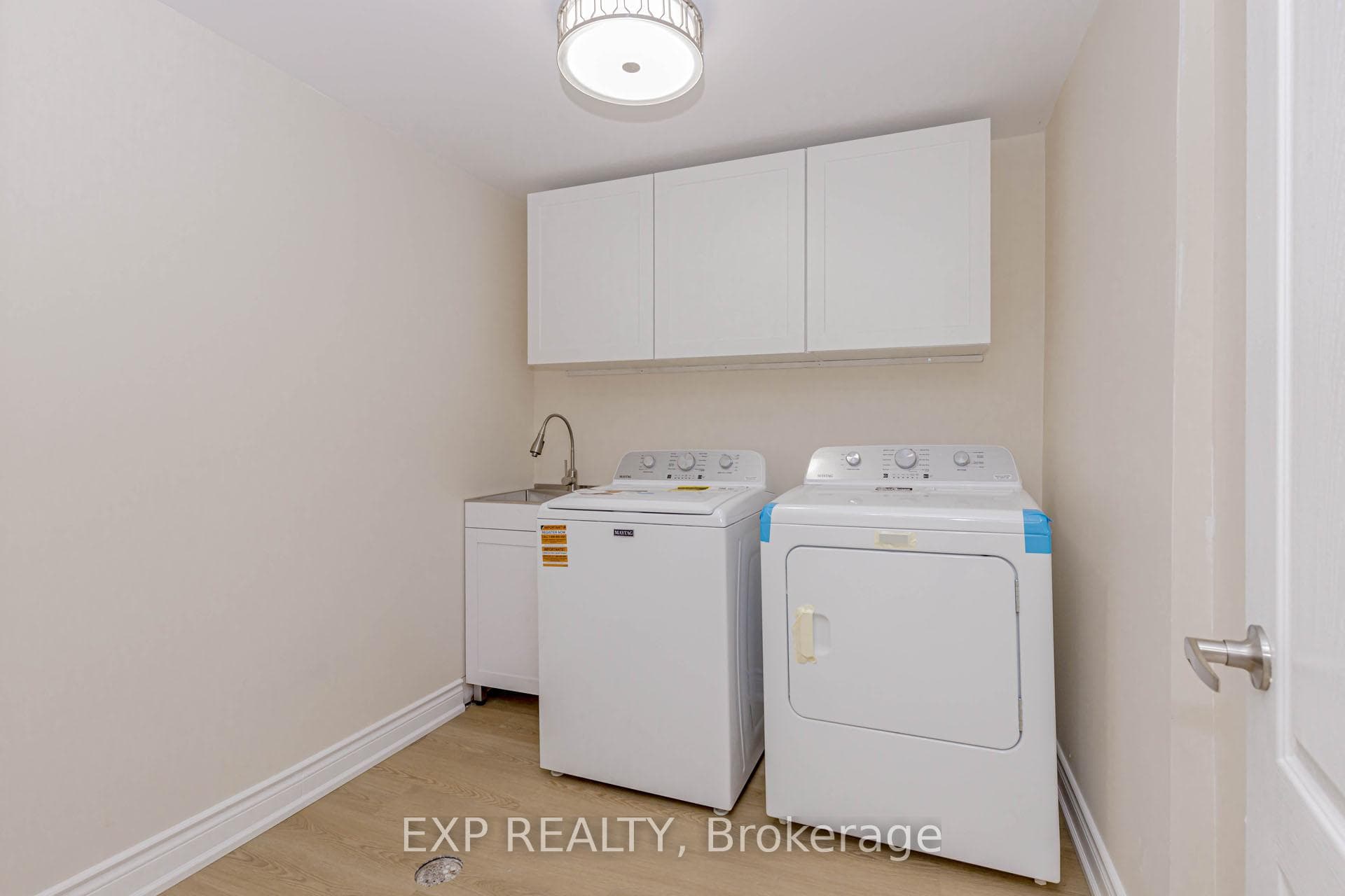 2289 Munn's Avenue photo 36