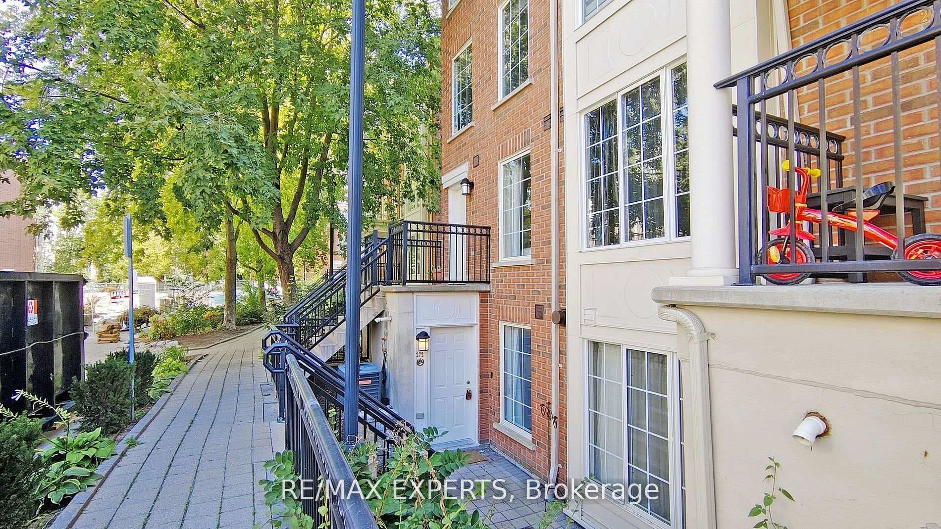 3 Everson Drive Unit 272 photo 4
