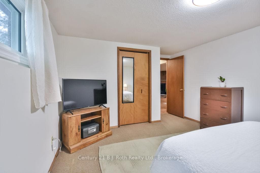 65 Lahay Avenue photo 28