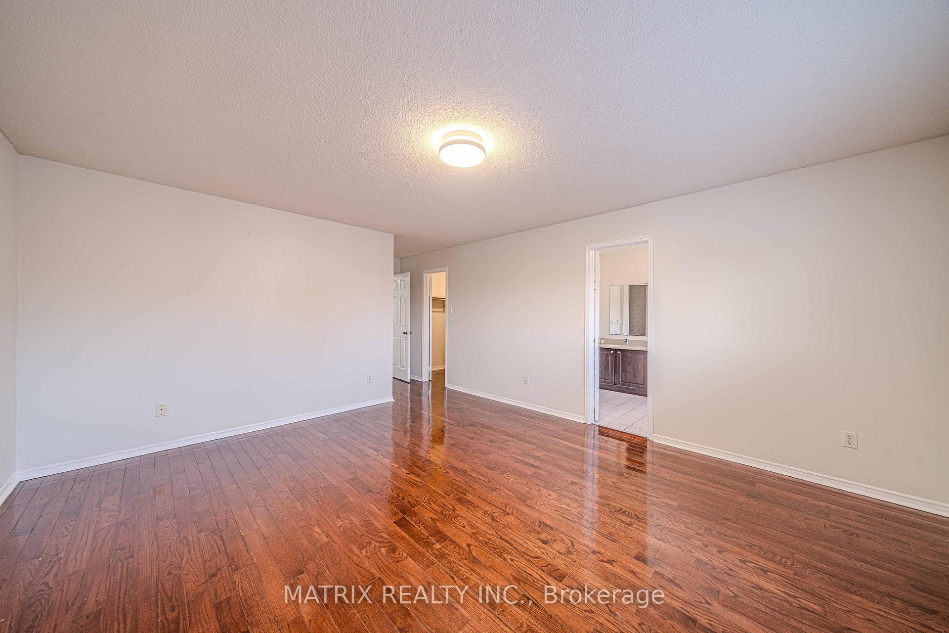 1 Apollo Road photo 16
