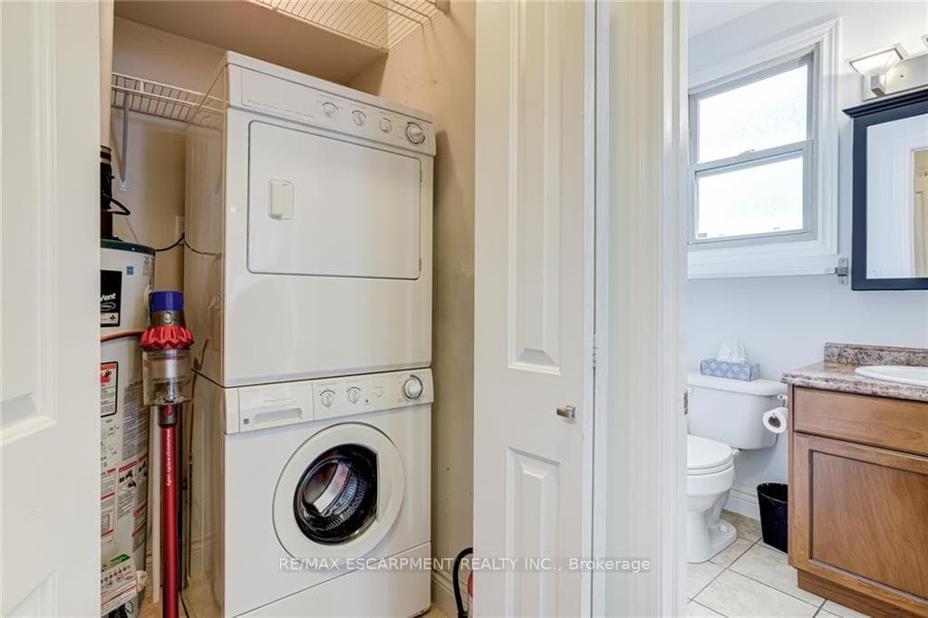 150 Tolton Avenue photo 23