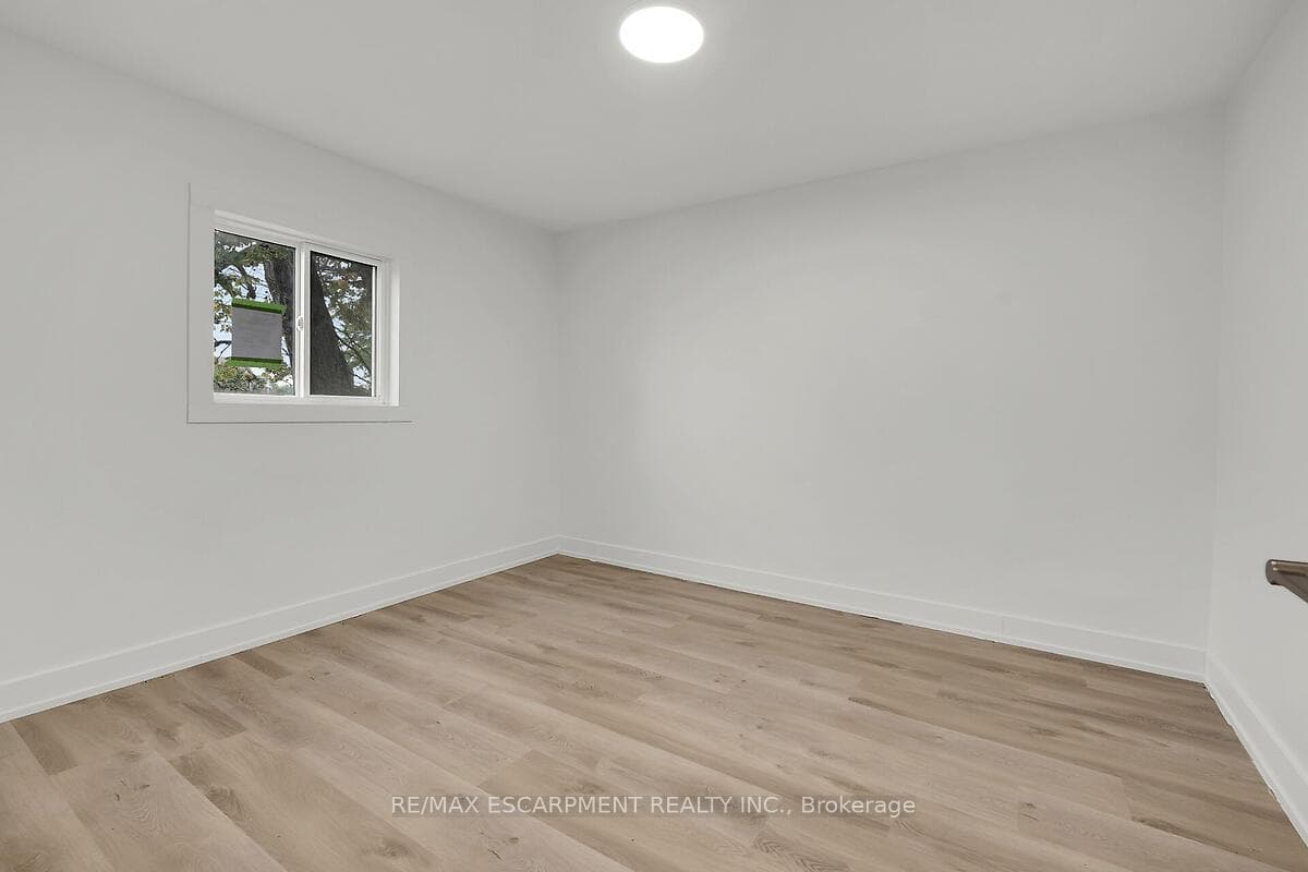 34 Rykert Street photo 11