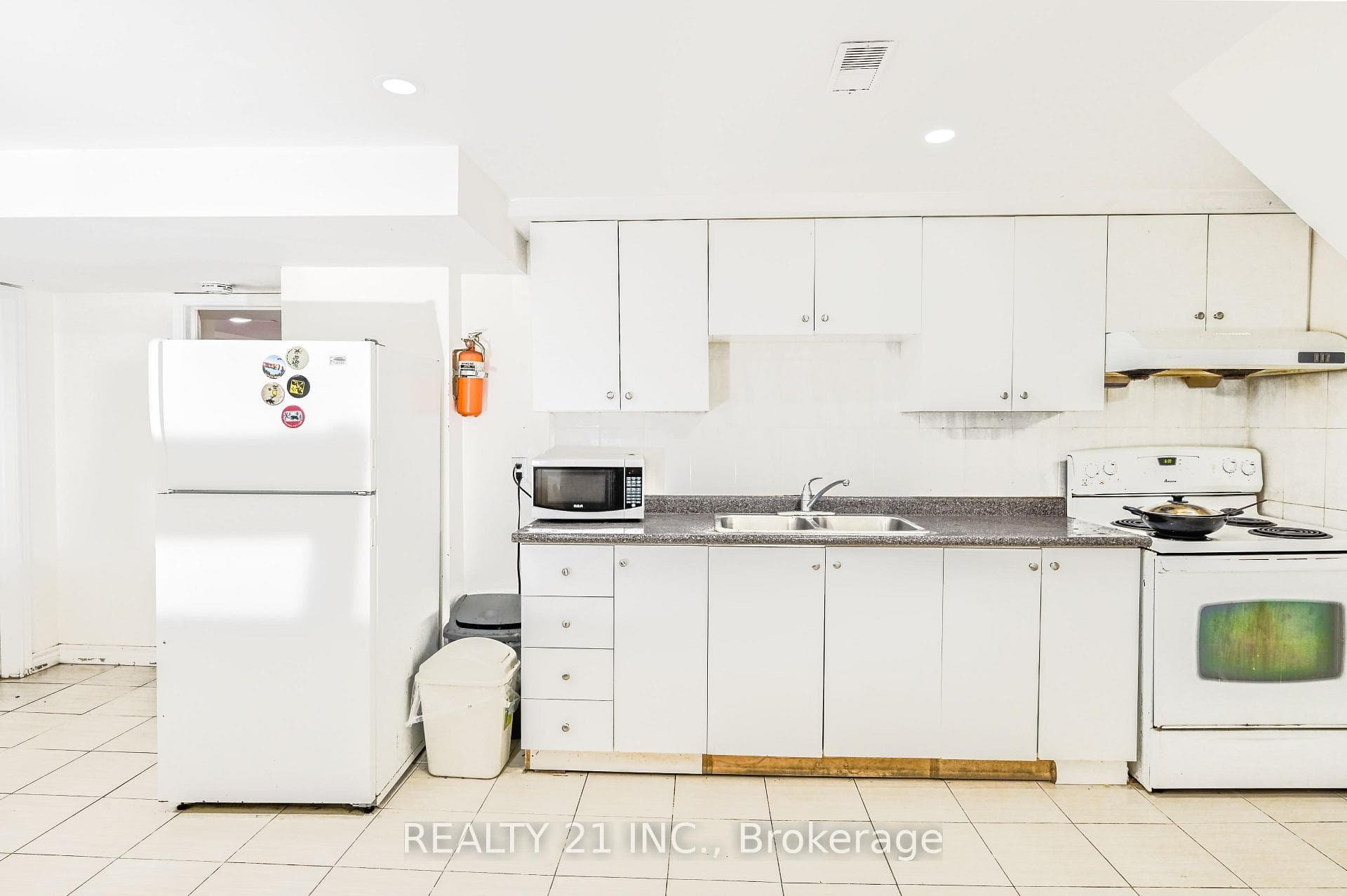 43 Graylee Ave Avenue photo 27