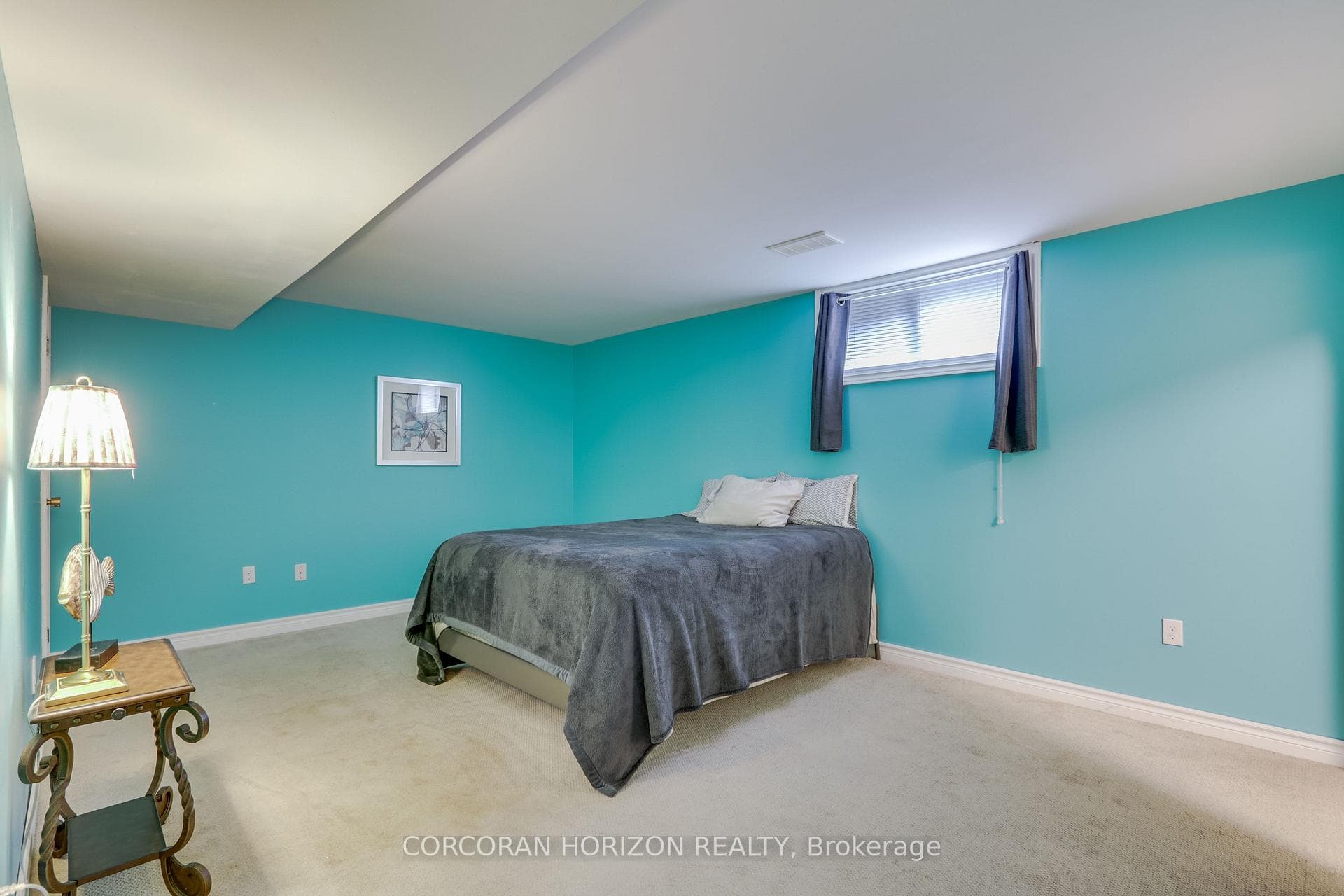 4542 Avenue Road photo 31