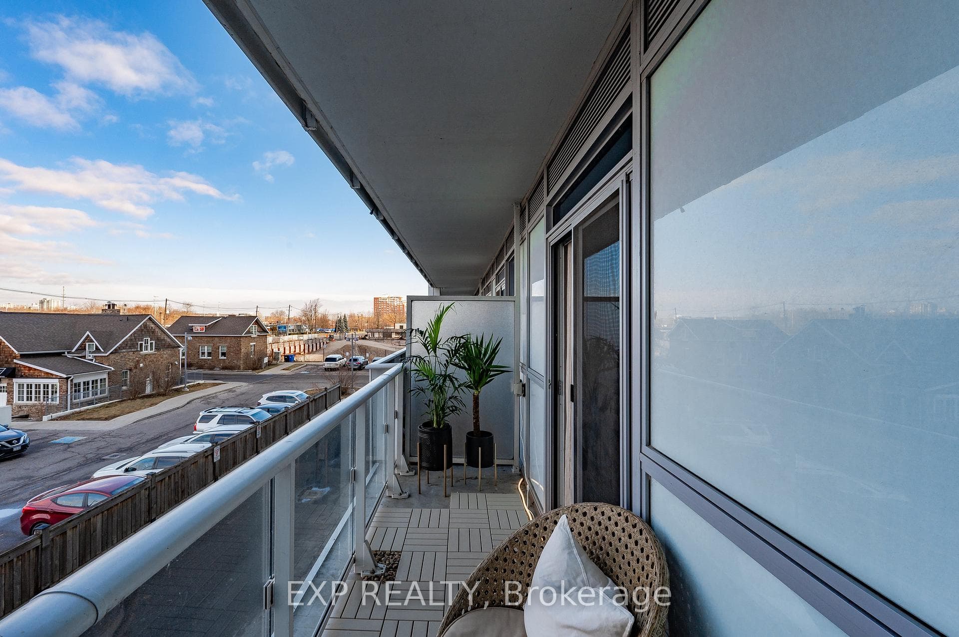 65 Speers Road Unit 227 photo 17