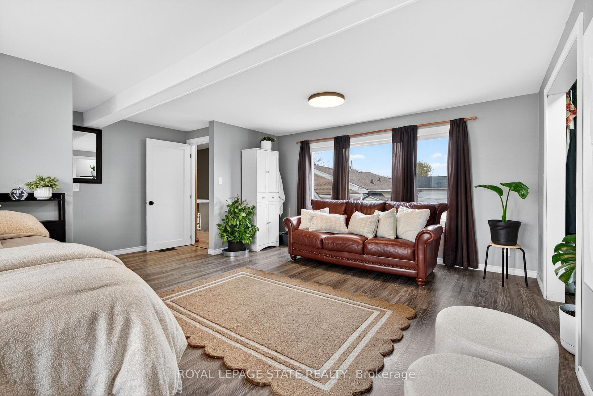 380 East 37th Street photo 31