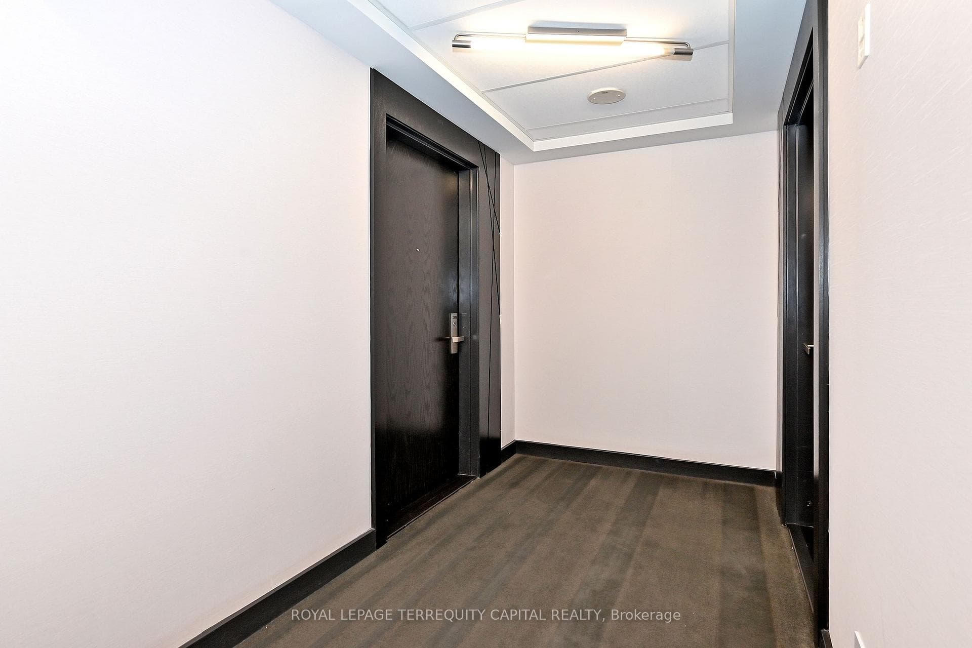 125 Peter Street Unit 2308 photo 7