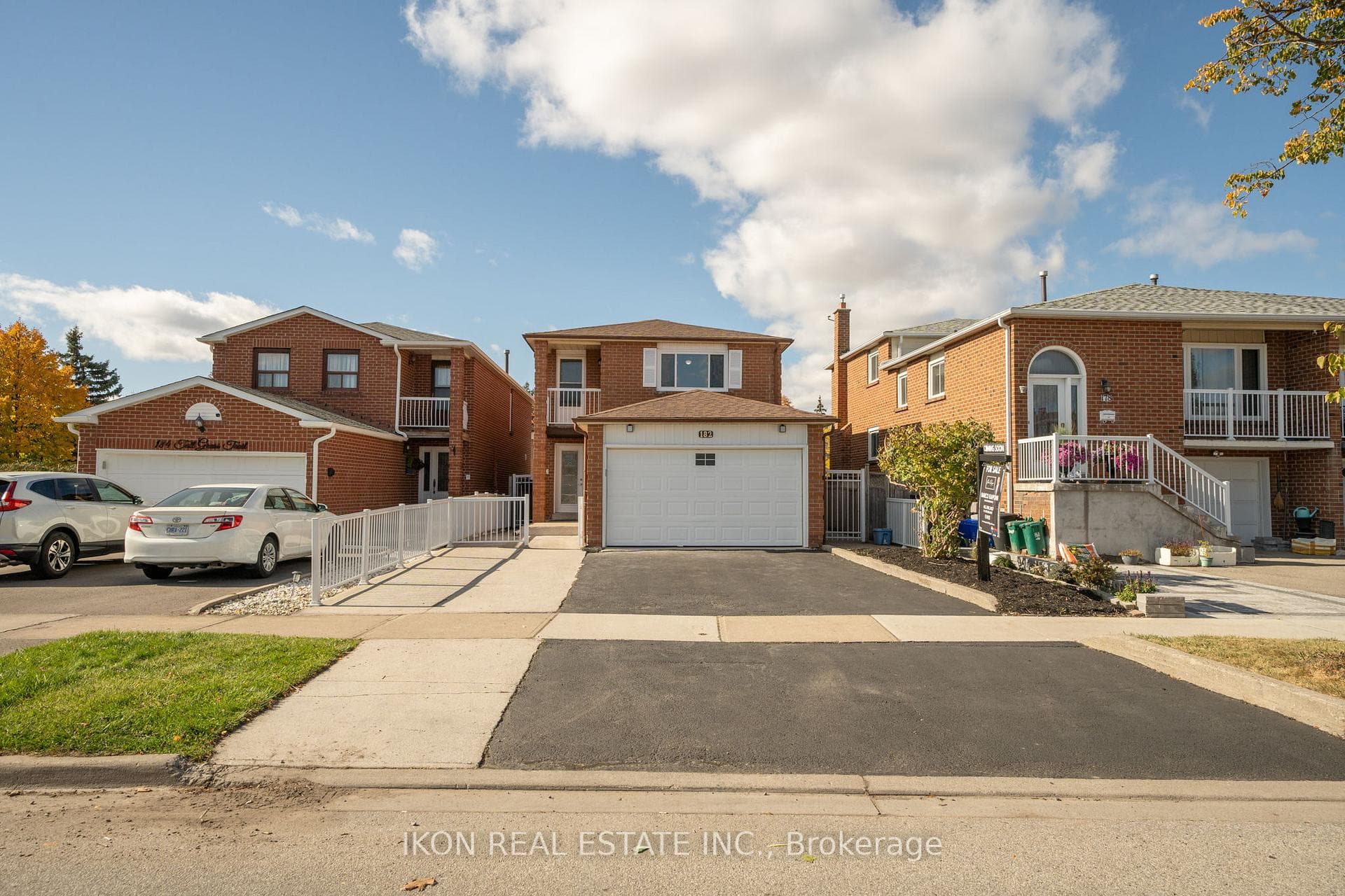 182 Tall Grass Trail photo 2