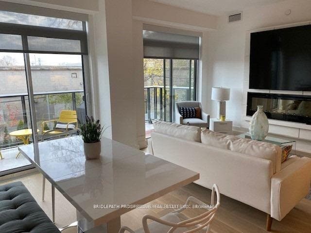 3 Southvale Drive Unit 207 photo 17