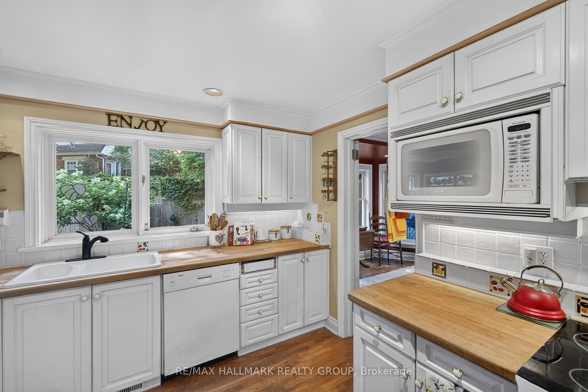 8 Ruskin Street photo 13