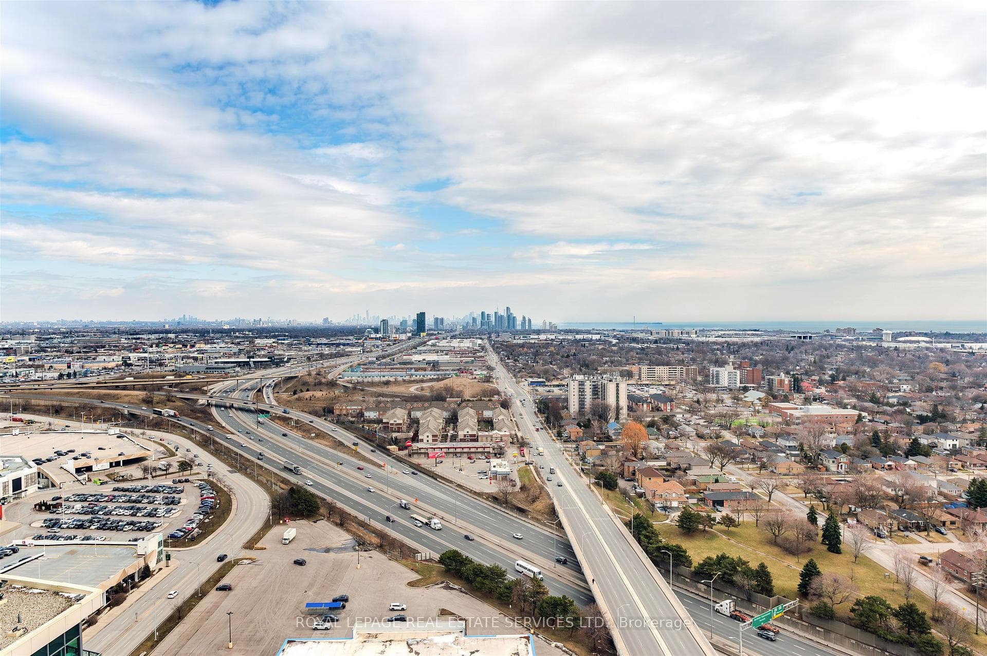 215 Sherway Gardens Road Unit PH101 photo 2