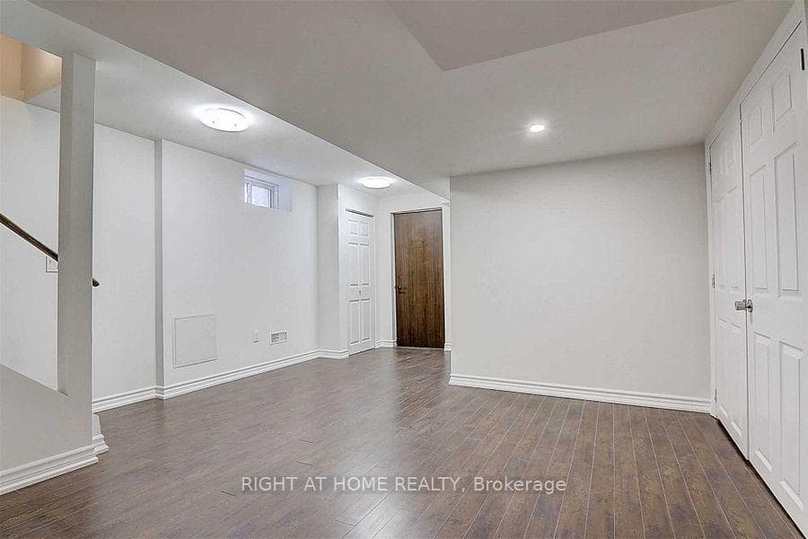 57 Bayswater Avenue photo 31