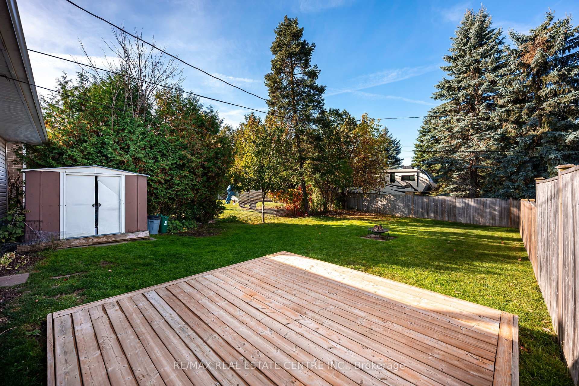 Upper unit yard space.