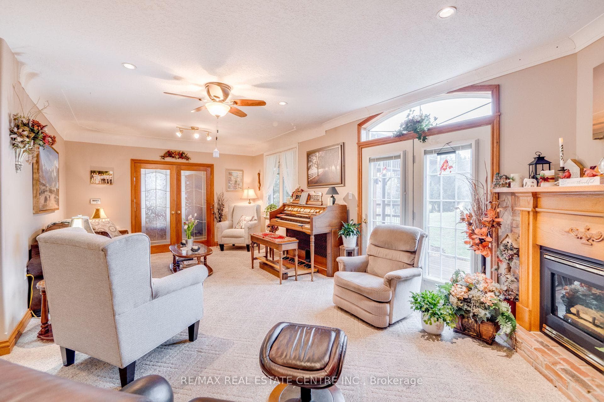 875 Safari Road photo 25