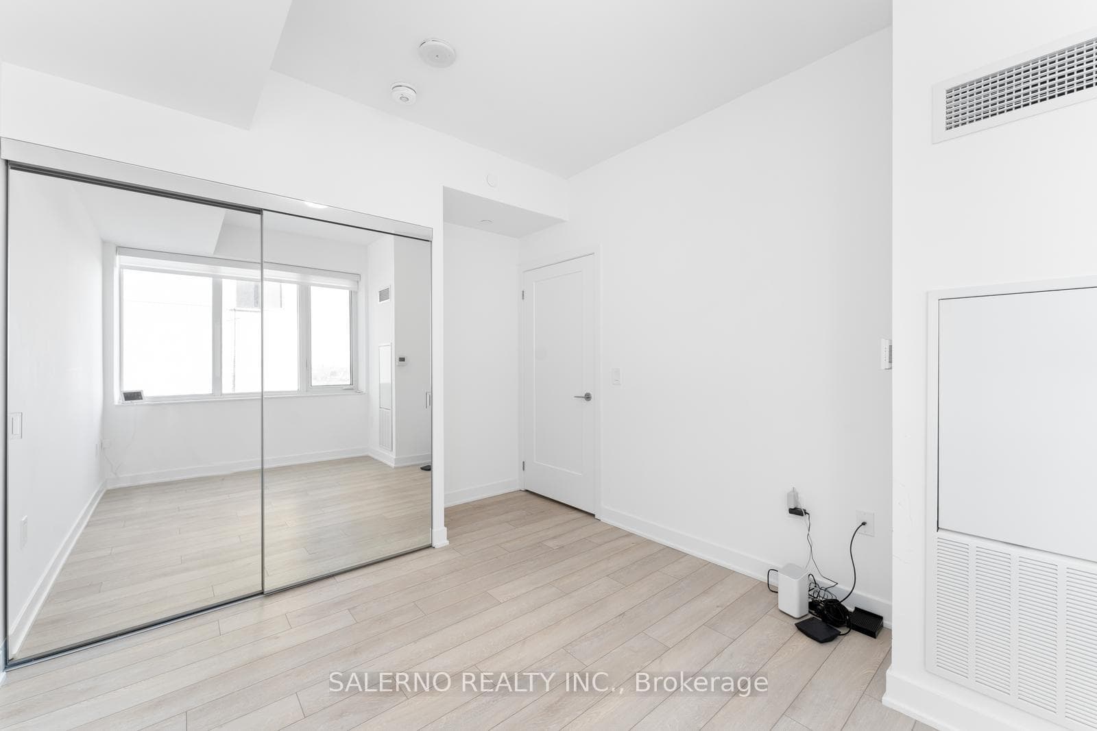 100 Eagle Rock Way Unit 219 photo 13