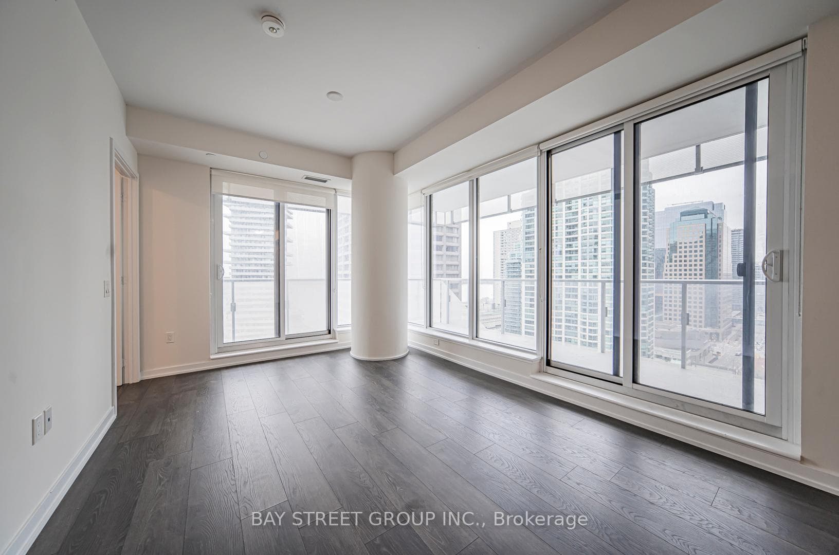 28 Freeland Street Unit 1502 photo 25