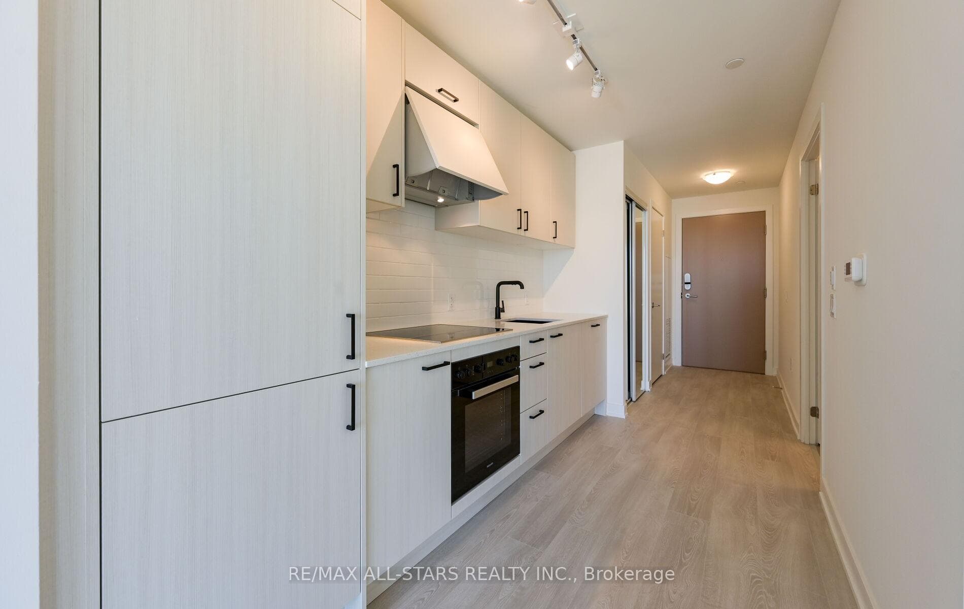 1 Quarrington Lane Unit 2309 photo 18