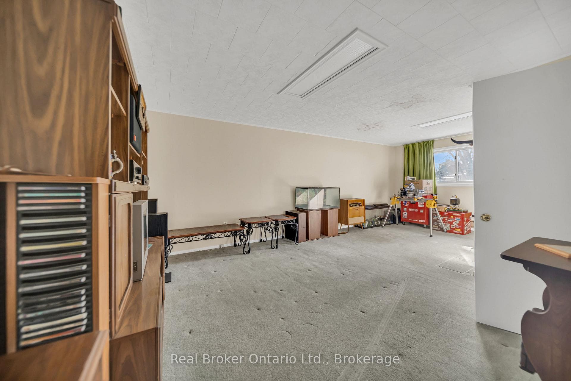 141 Samuel Street photo 18