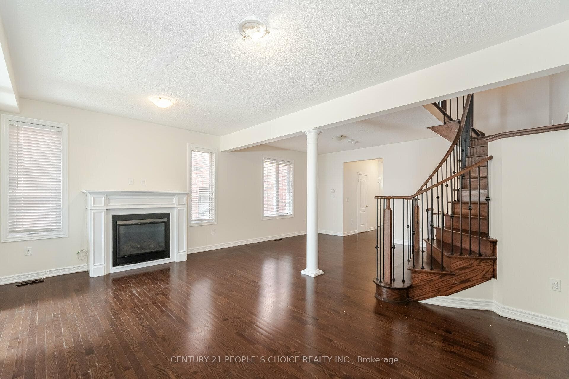 25 Buchanan Crescent photo 8