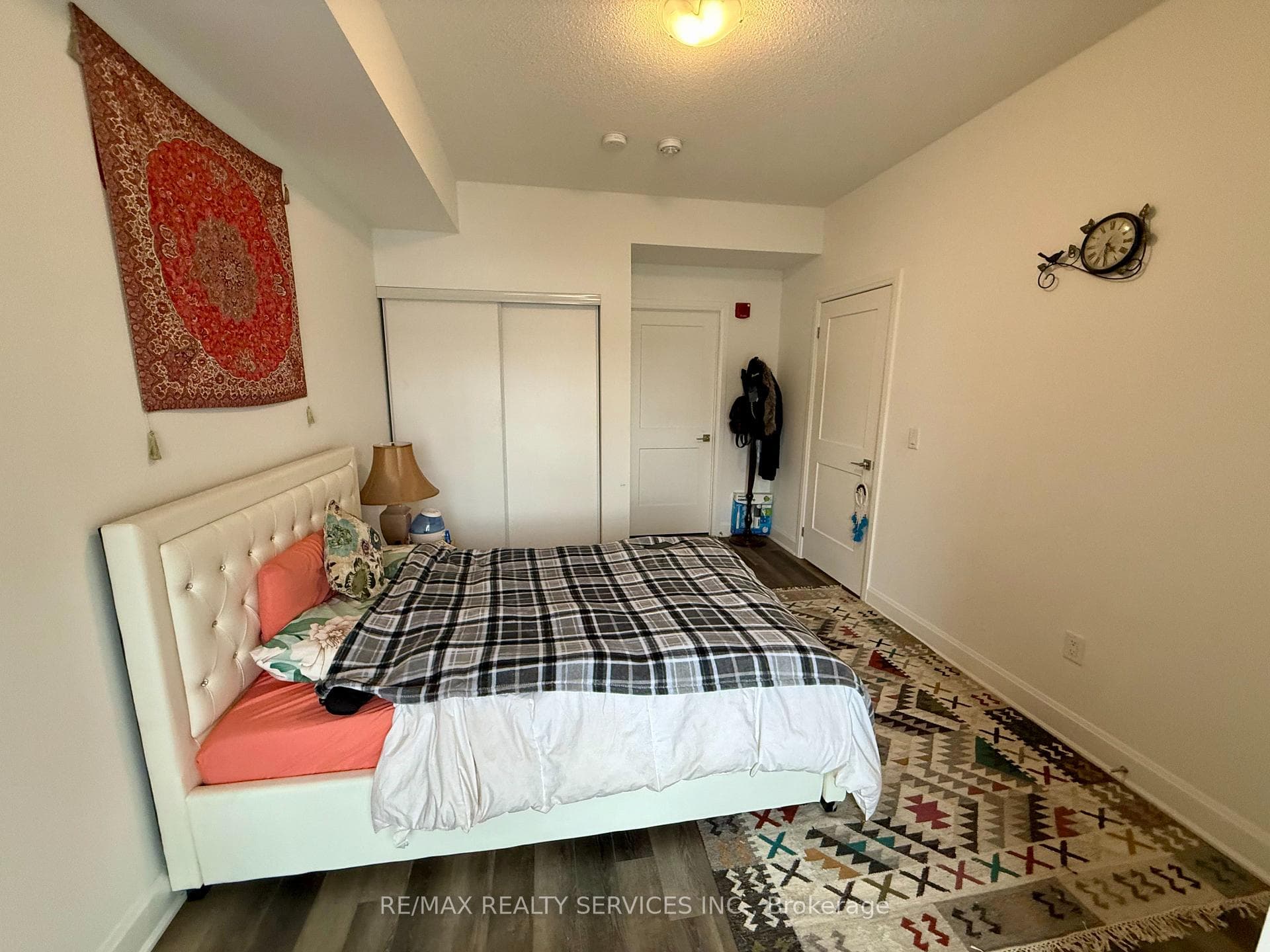 50 Lakebreeze Drive Unit 229 photo 12