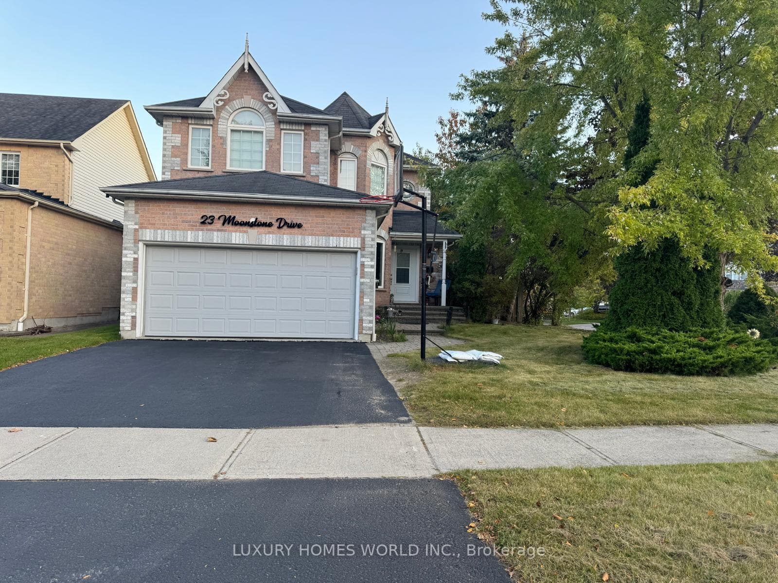 23 Moonstone Drive Unit BSMT photo 1