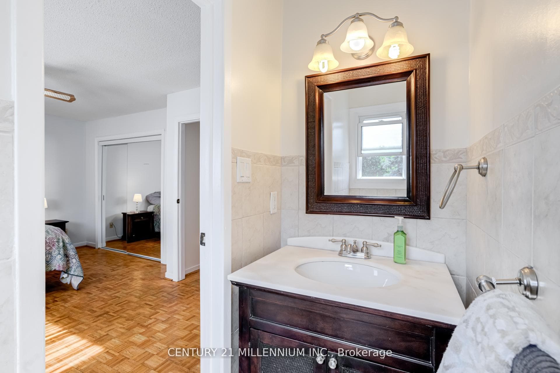 14 Milford Crescent photo 17