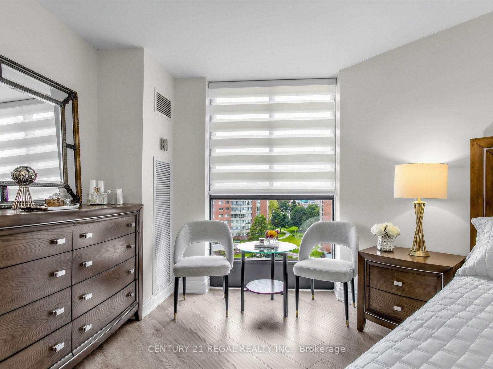 40 Baif Boulevard Unit 803 photo 16