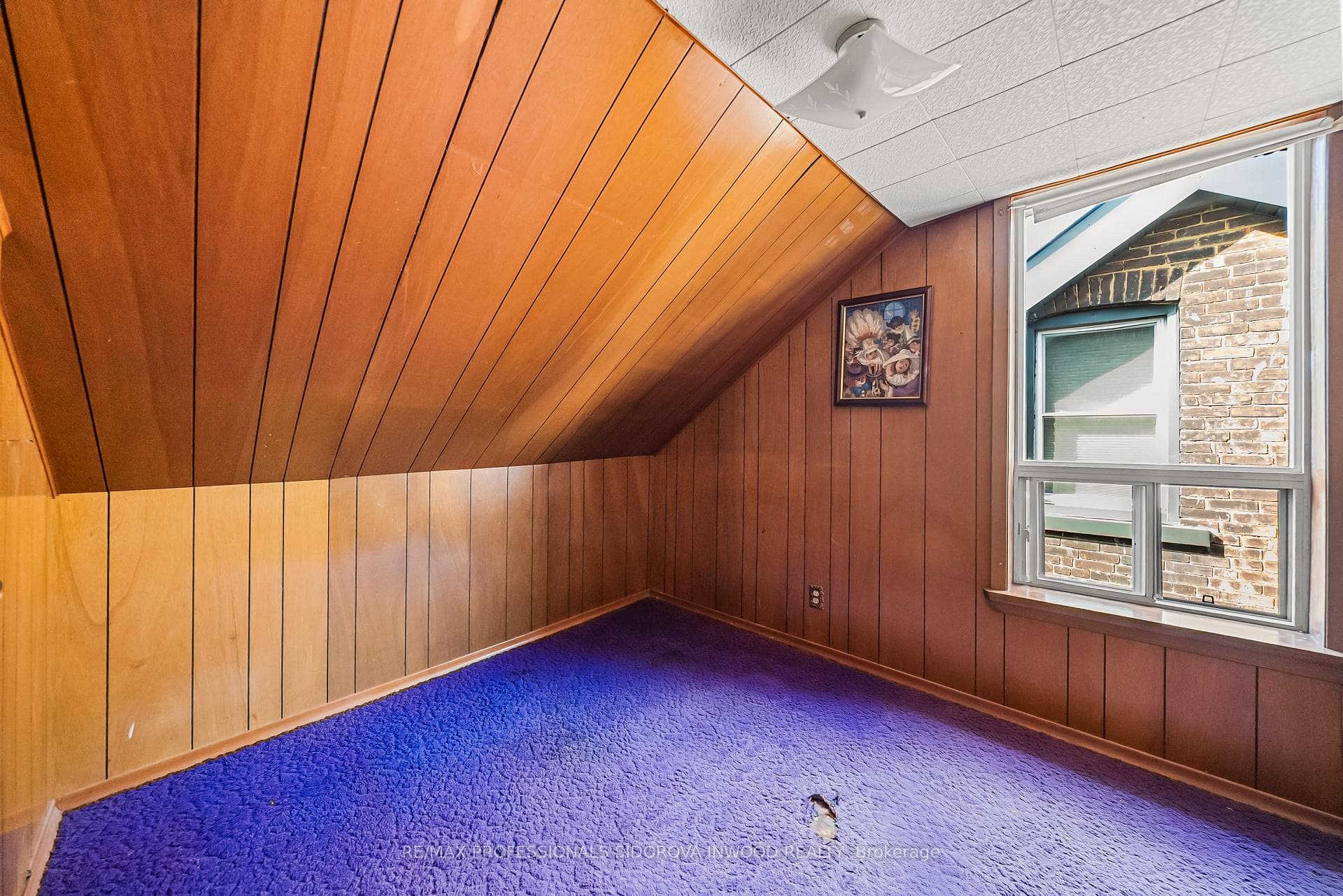 44 Golden Avenue photo 25