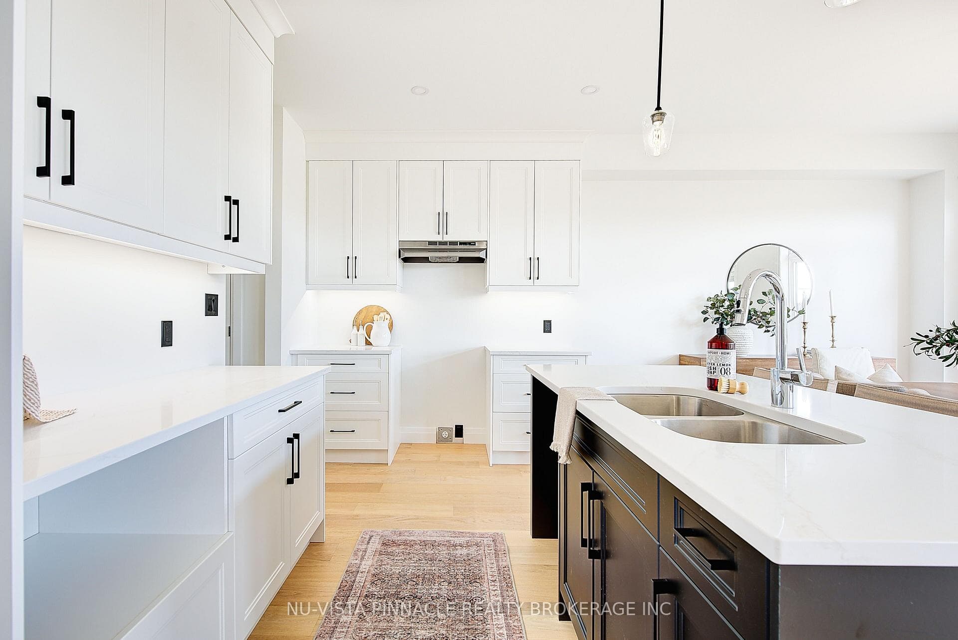 10 Woodmere Path photo 15
