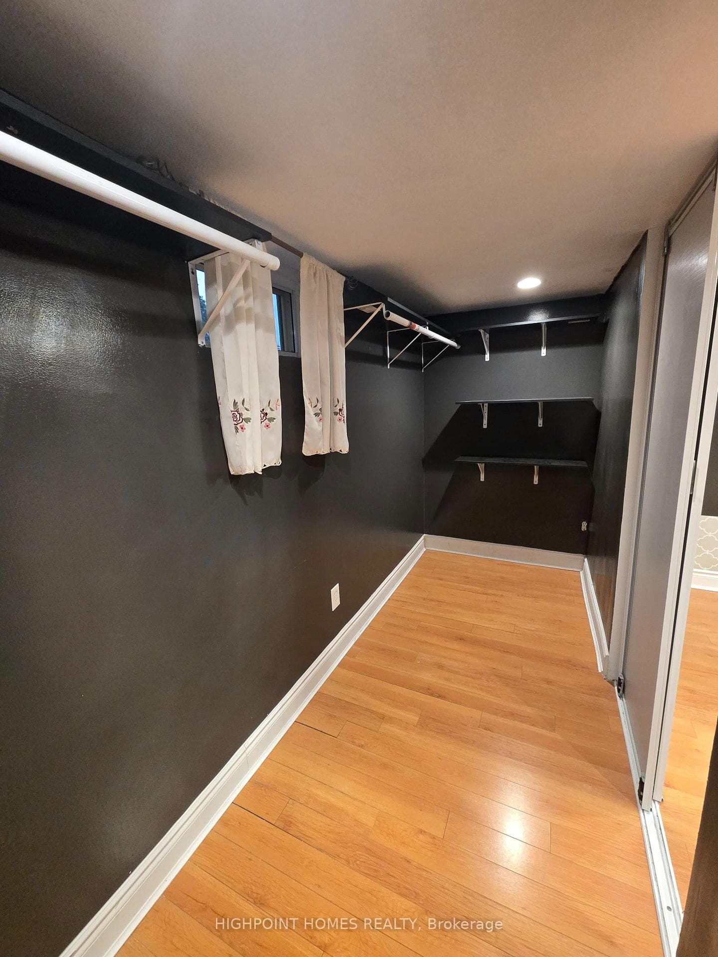 25 Chandler Drive Unit Lower photo 8
