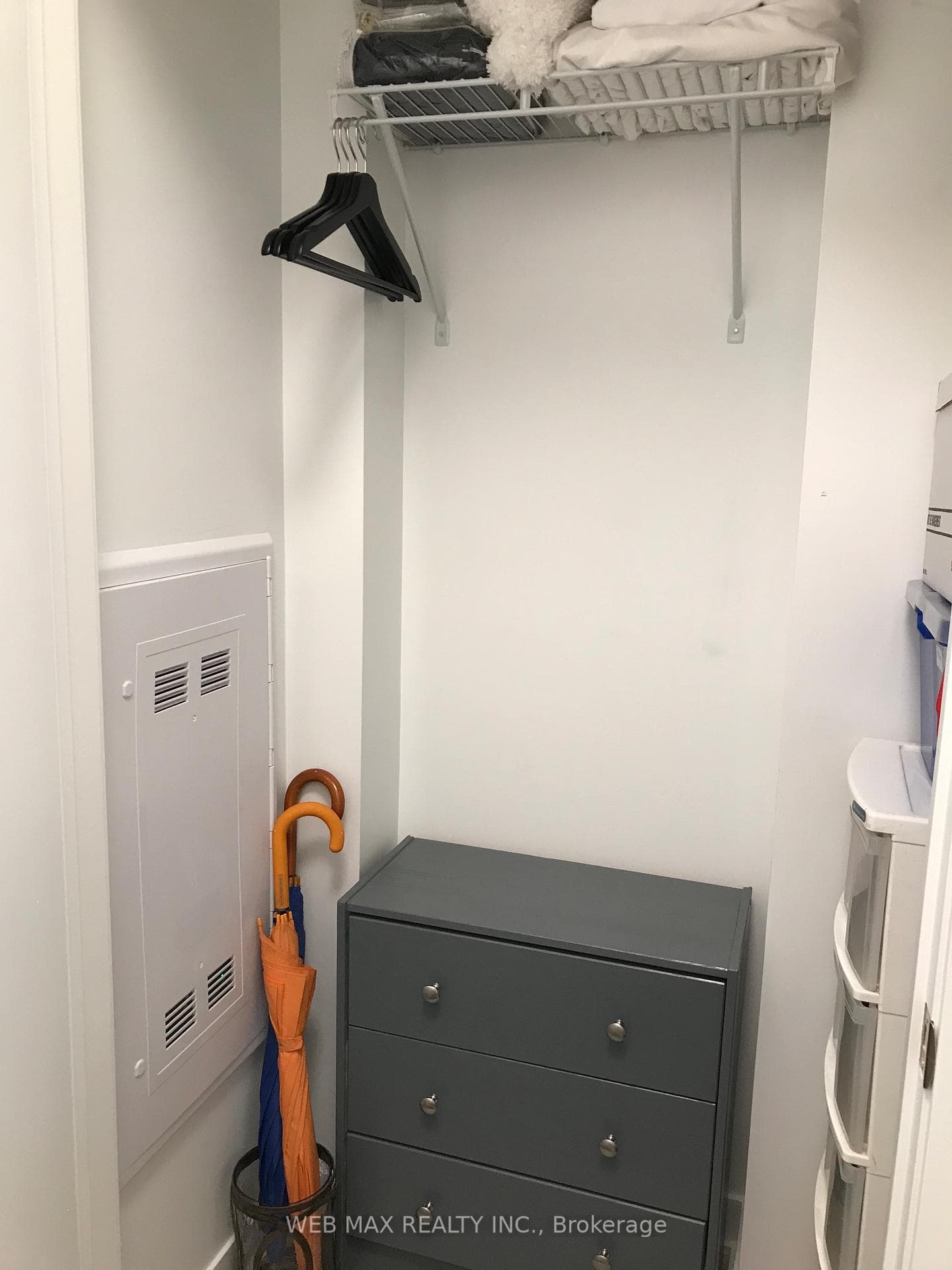 185 Alberta Avenue Unit 401 photo 14