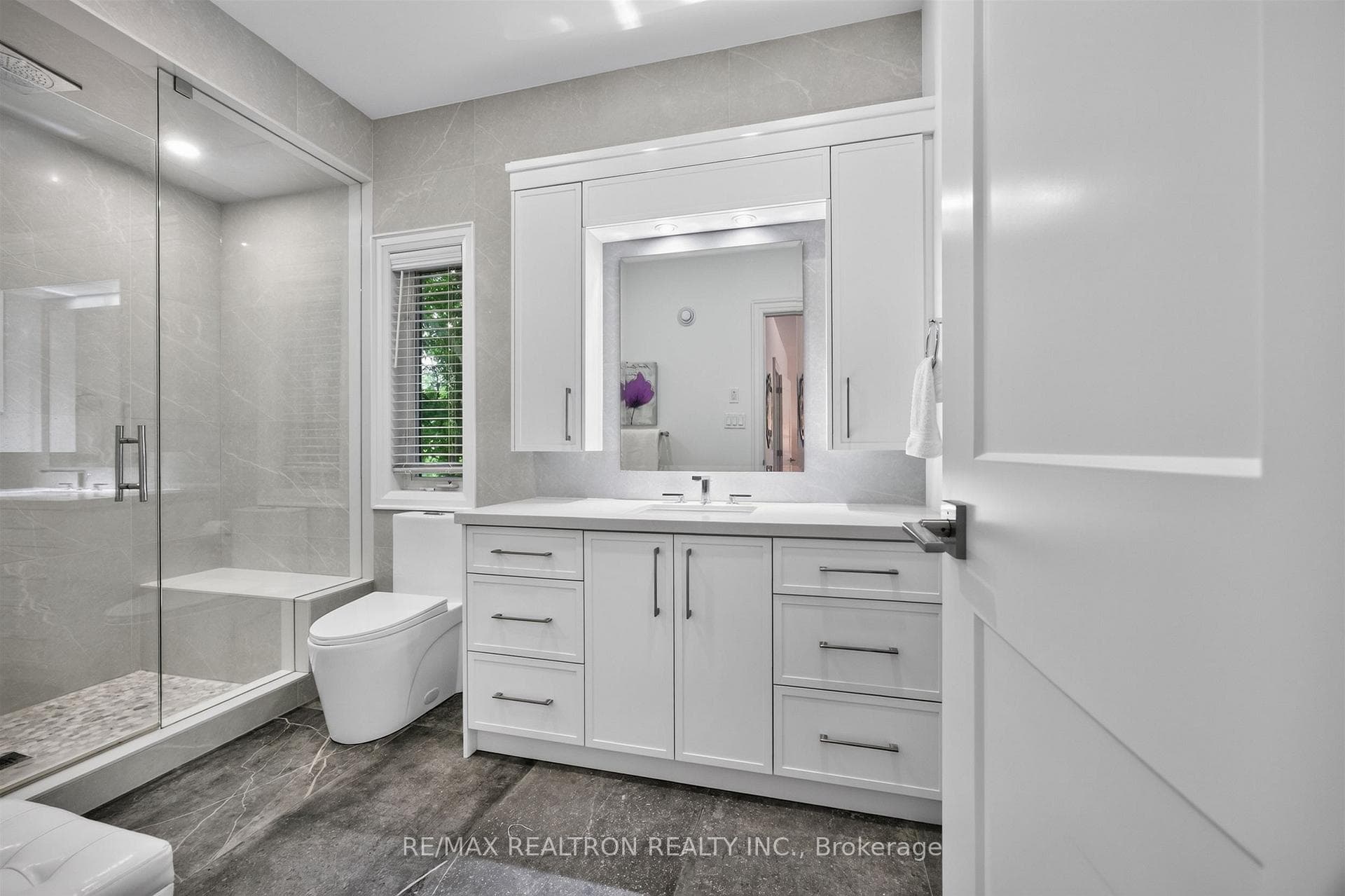 7 Maplehyrn Avenue photo 27