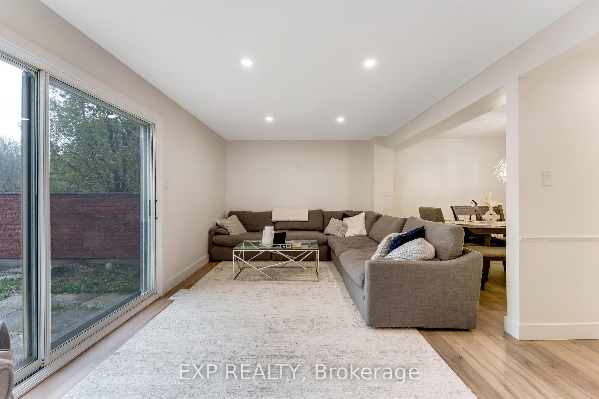 770 Fanshawe Park Road Unit 26 photo 17