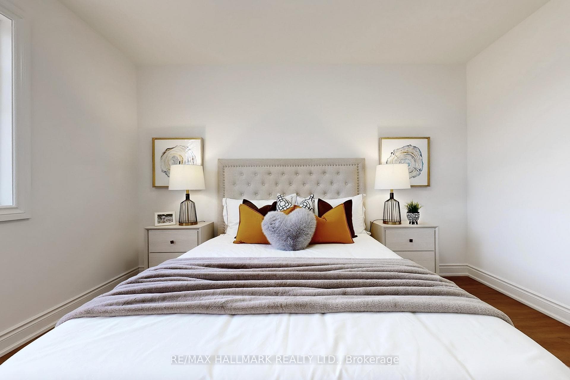 16 Marchington Circle photo 16