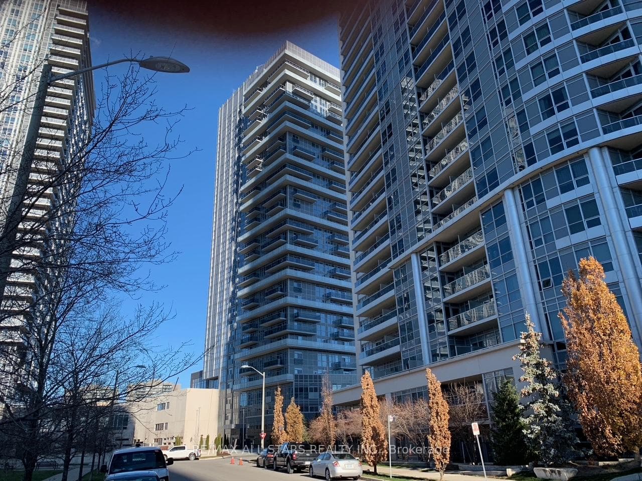225 Village Green Square Unit 1601 photo 1