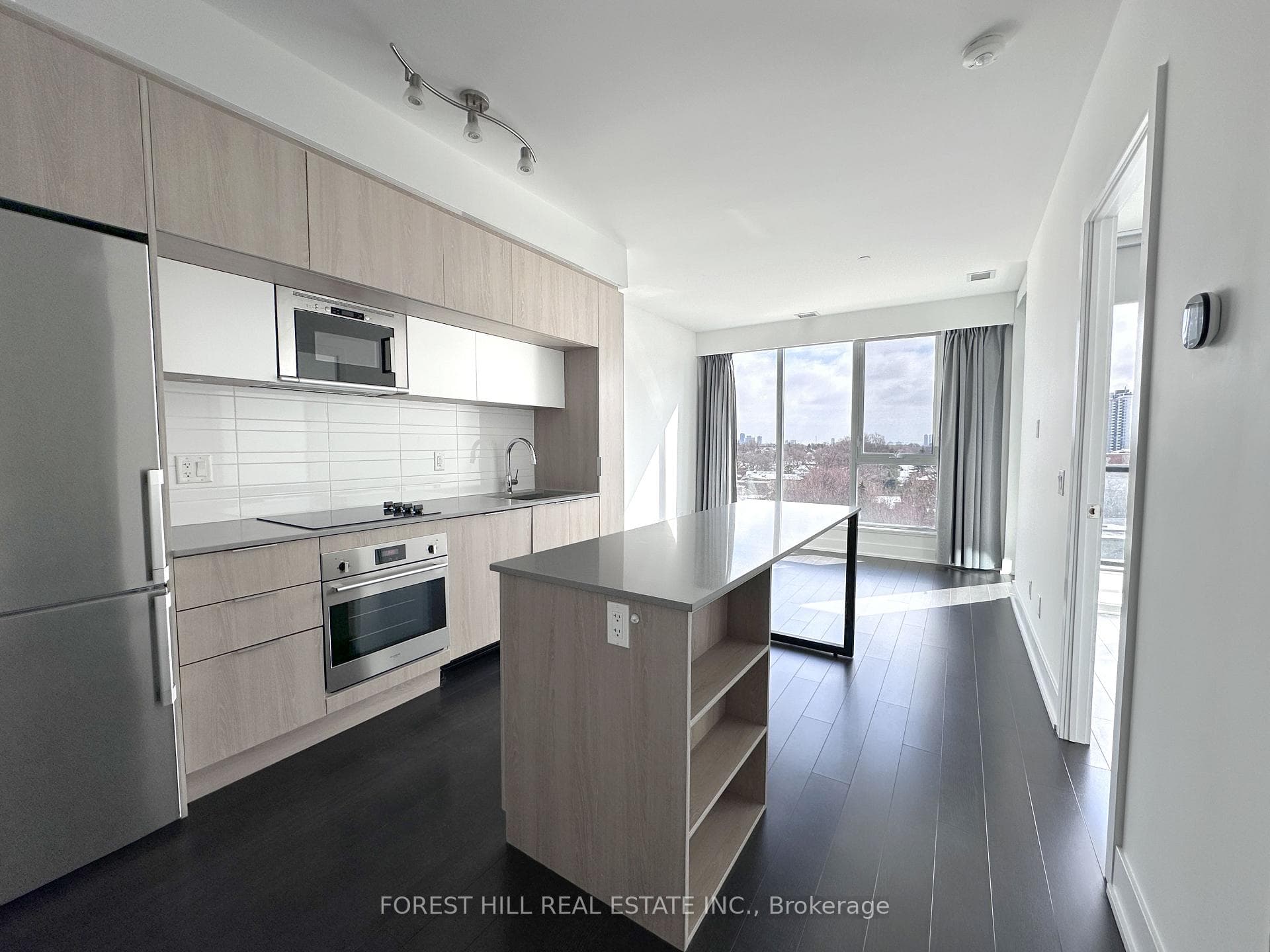 1 Belsize Drive Unit 604 photo 1