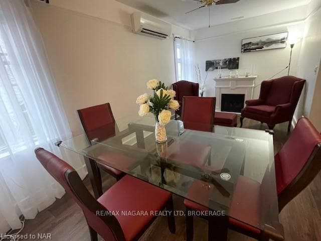 272 MITCHELL Street Unit 2 photo 2