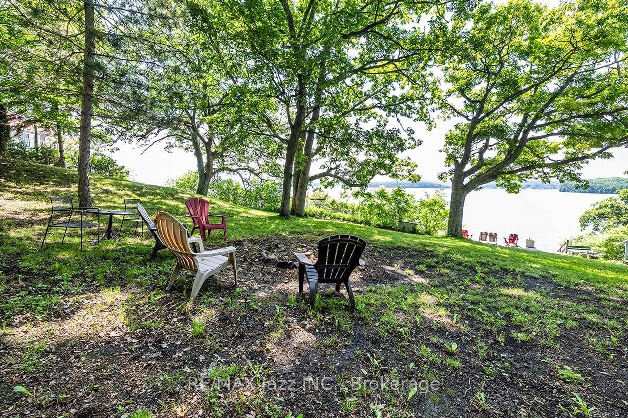 82 Cow Island photo 22