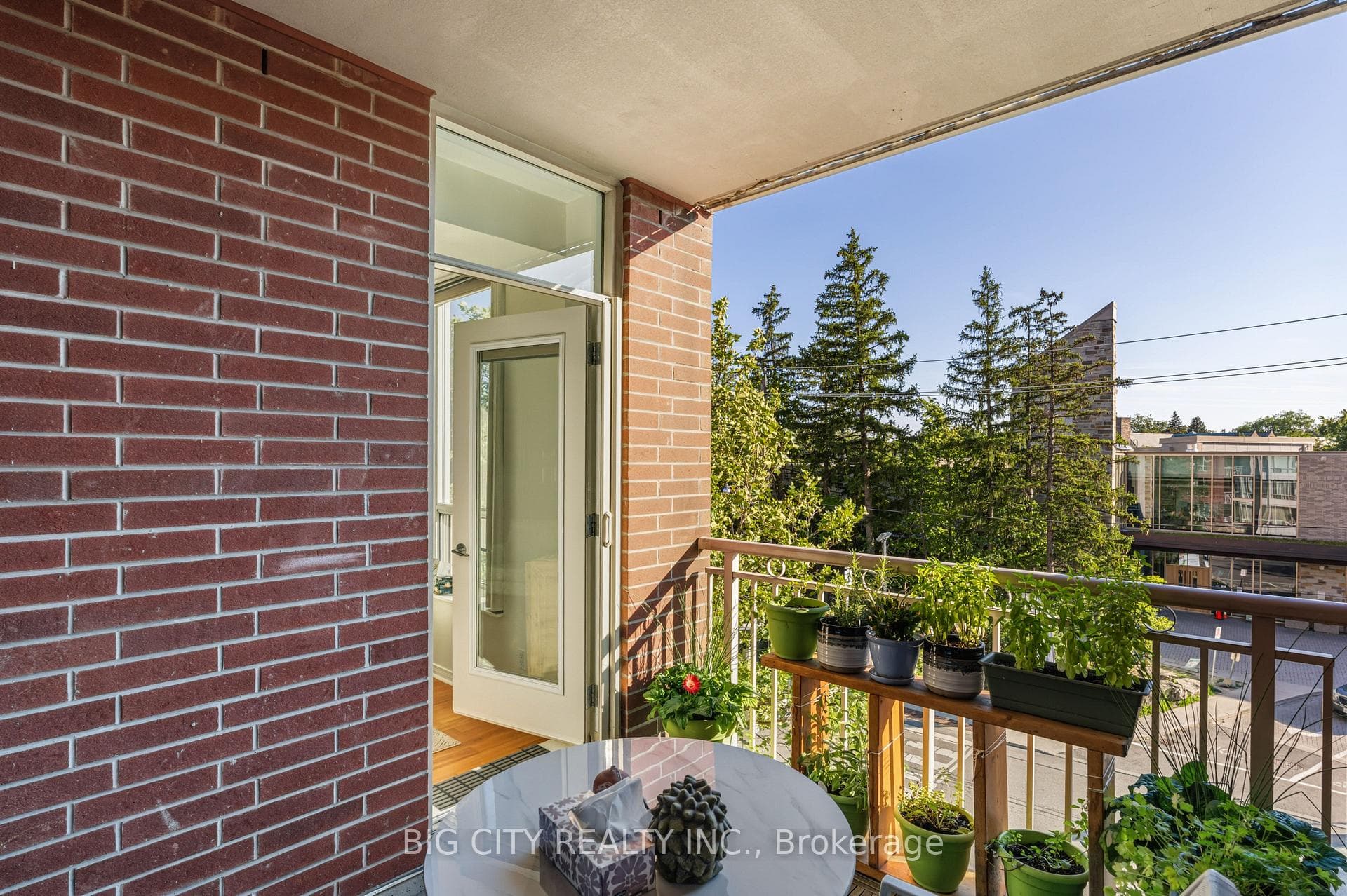 455 Rosewell Avenue Unit 412 photo 24
